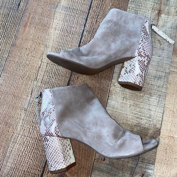 Seychelles Black Tie Peep Toe Ankle Boot - Taupe/Beige - Picture 5 of 11